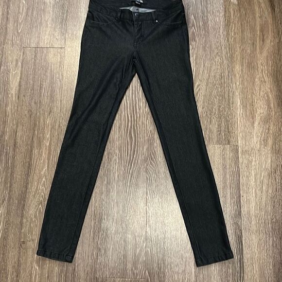Shinny black jeggings. Size medium. - Picture 1 of 5